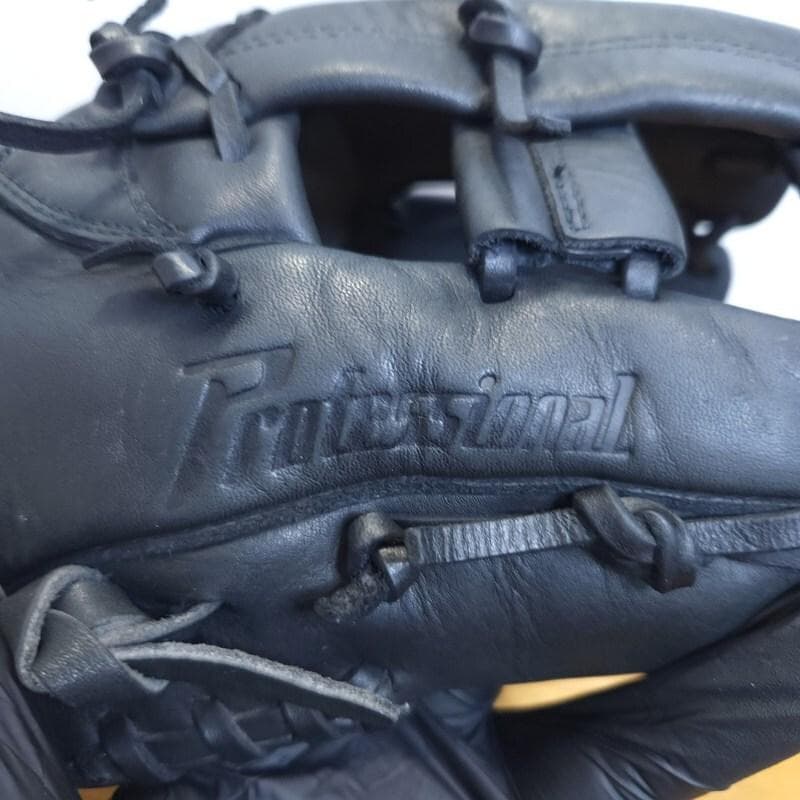 ミズノ MIZUNO 二岡モデル 巨人時代 Mマークラベル 内野用 軟式グローブ