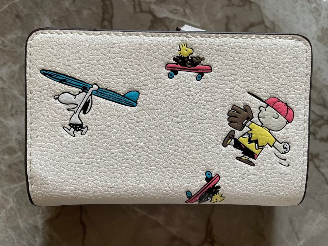 COACH スヌーピー 二つ折り財布