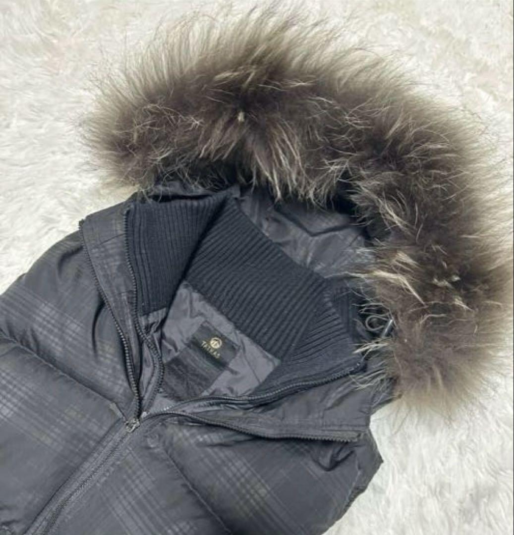 タトラス ダウンベスト　 ラクーンファー　チェック　ブラック　2way