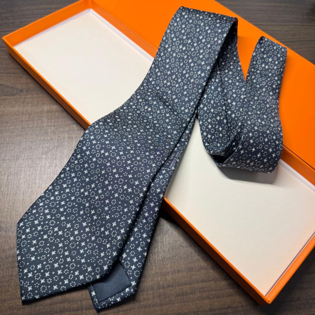 極美品 HERMES エルメス 満天の星空 銀河モチーフ ネクタイ ネイビー