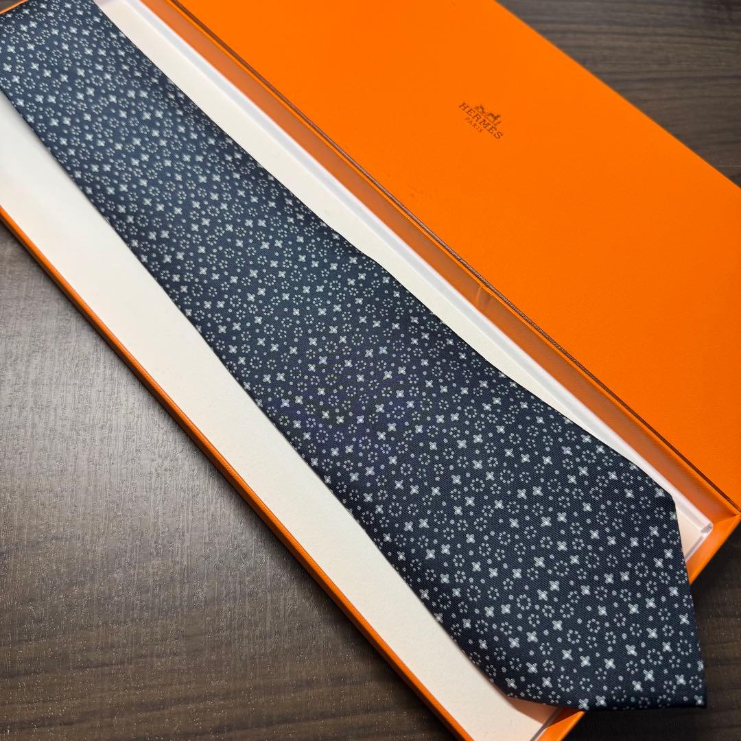 極美品 HERMES エルメス 満天の星空 銀河モチーフ ネクタイ ネイビー