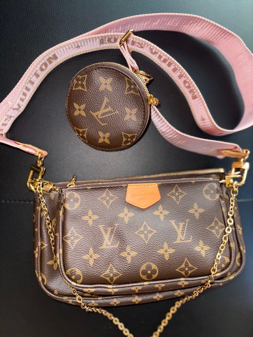 雨*ん様 ルイヴィトン ミュルティ ポシェット アクセソワール ショルダー