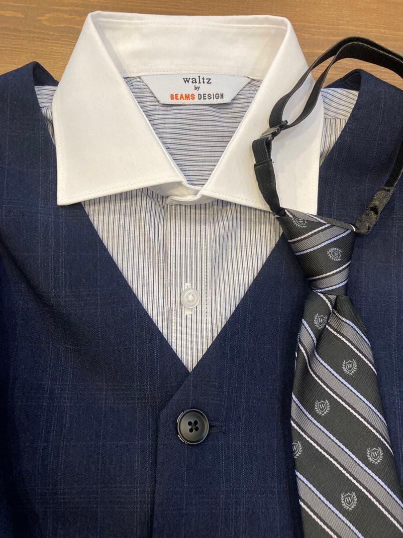 美品！waltz by BEAMS DESIGN　スーツ　ネイビー　160