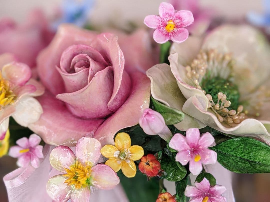 【専用です】クレイフラワー♡うさぎさん親子と薔薇のリース♡ハンドメイド