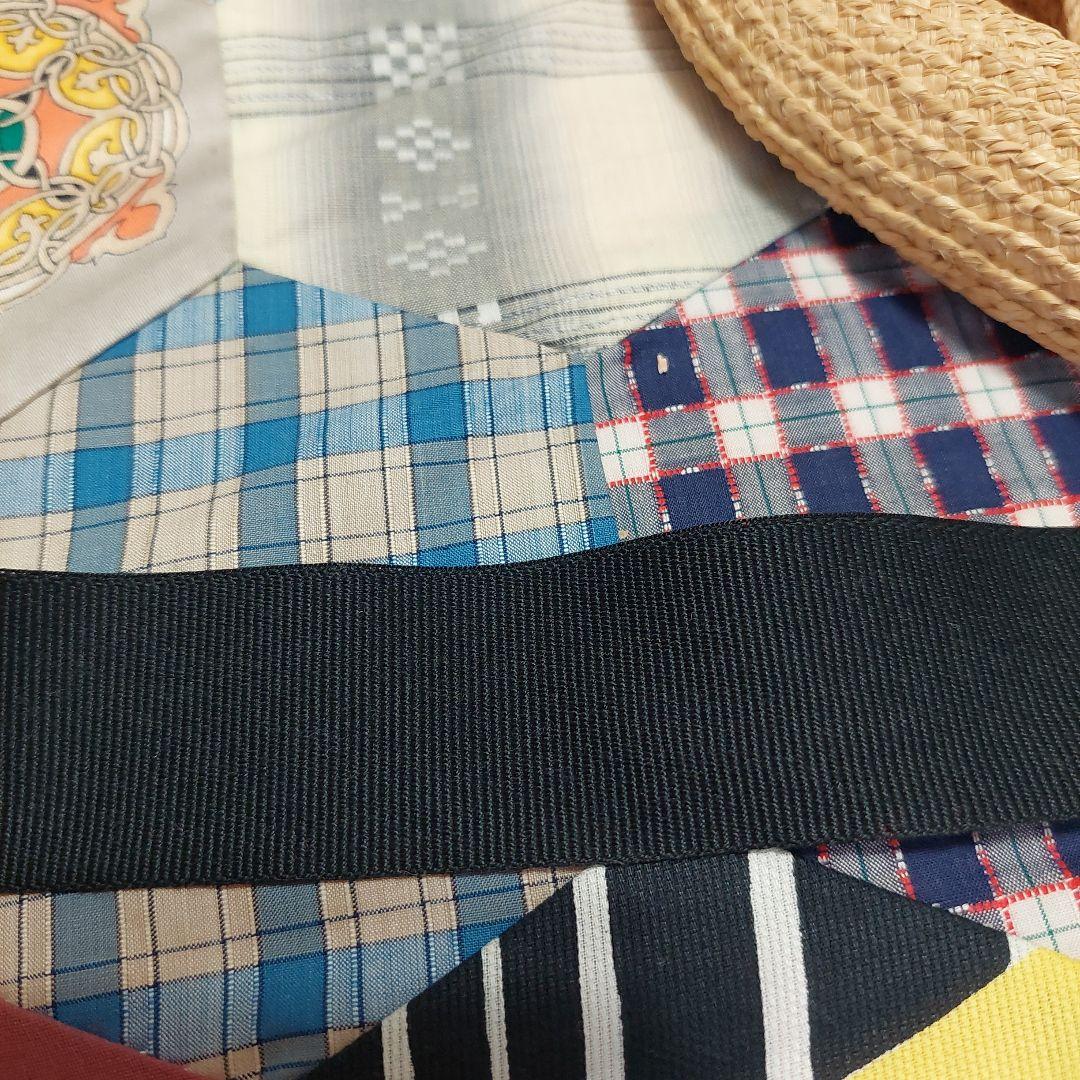 つばの形が可愛いヘレンカミンスキー ラフィア・麦わら帽子