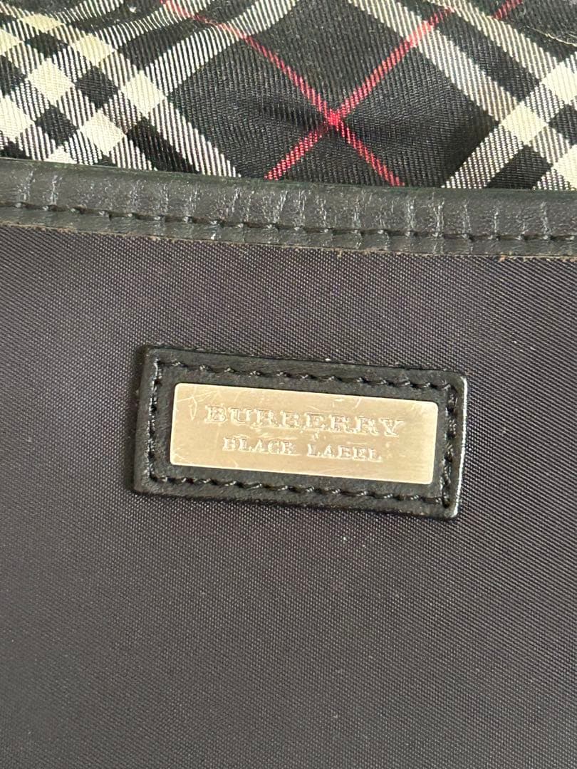 バーバリー ブラックレーベル ナイロン ショルダーバッグ サコッシュ