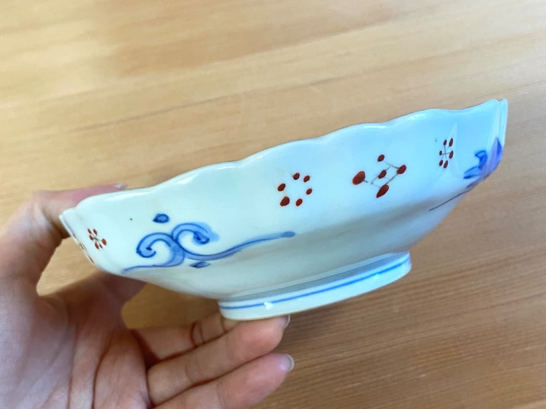 みぃちゃん 古伊万里 赤絵金彩オランダ唐草クルス文輪花皿 2客/染錦