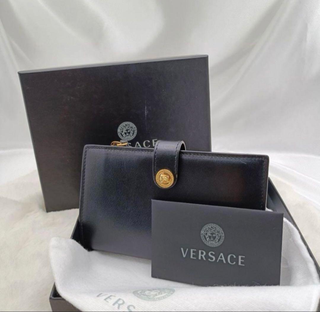 VERSACE ブラック 二つ折り財布　メンズレディース男女兼用　ヴェルサーチェ