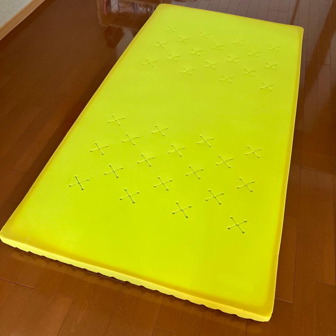 西川　air01 エアー01 マットレス　シングル　高反発　8cm イエロー