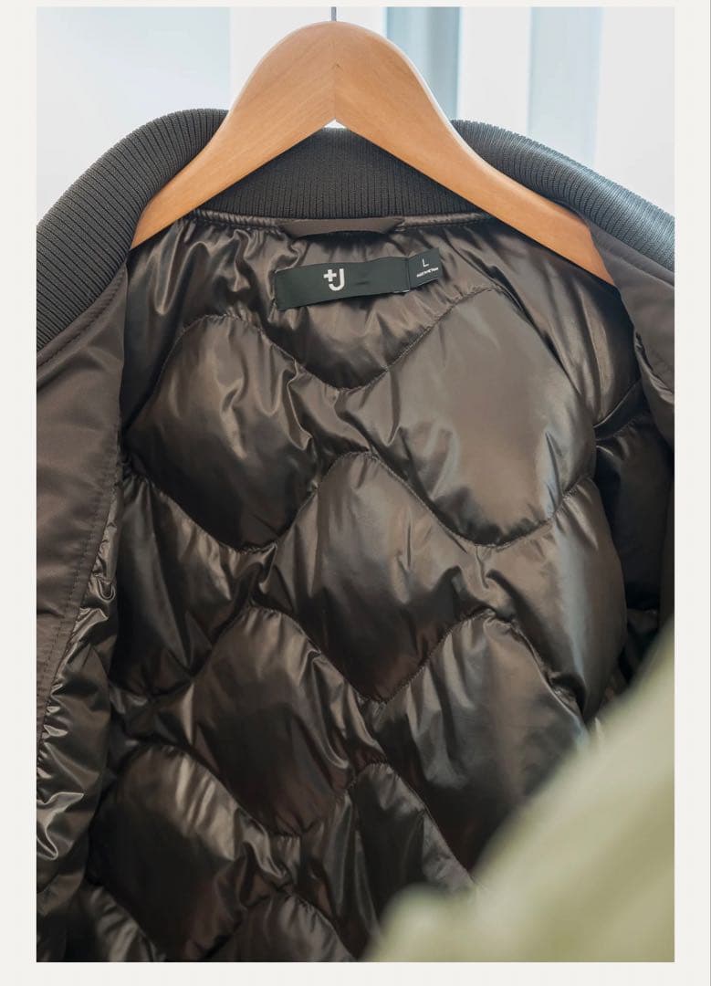 2026年復刻ユニクロ ハイブリッドダウンオーバーサイズ MA-1 新品未使用