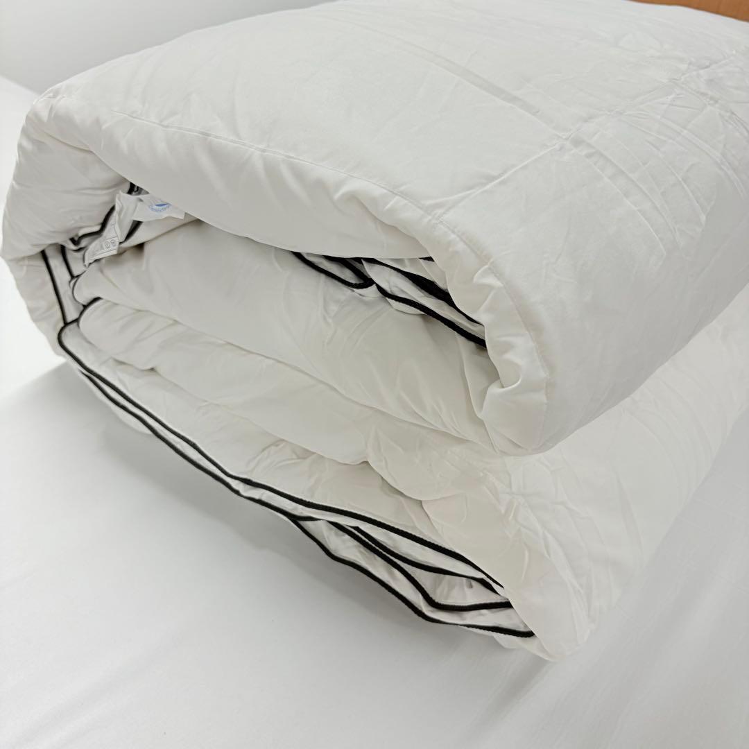 71開封済み　羽毛布団　150cmx200cm シングル　掛け布団　100％羽毛