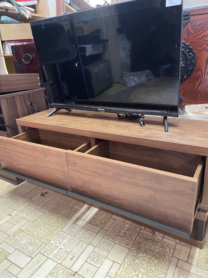 宮城県　伸縮　テレビ台