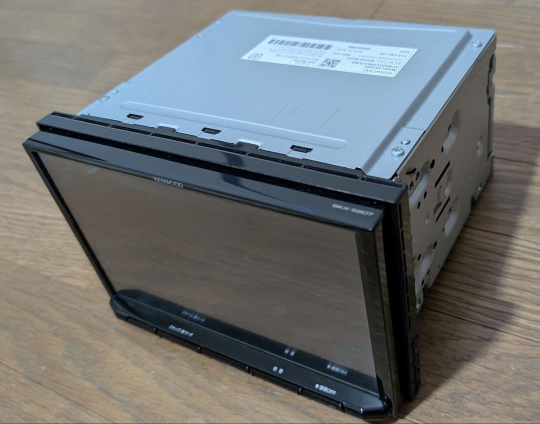 2023年製 スズキ純正８インチカーナビ ケンウッド SKX-S807 ジムニー