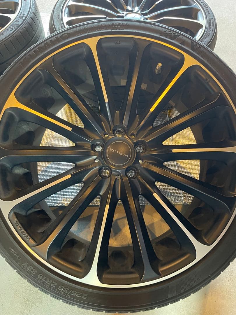 プリウス　19インチ　WALD 値下げしました