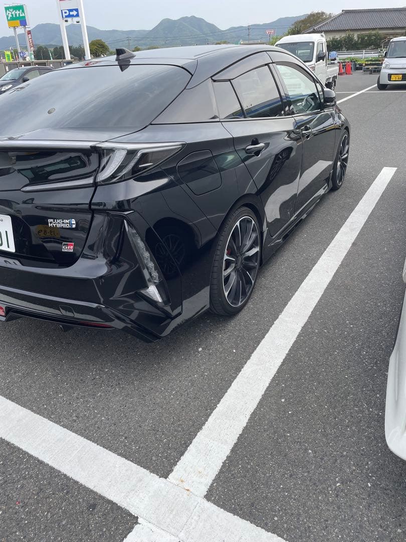 プリウス　19インチ　WALD 値下げしました