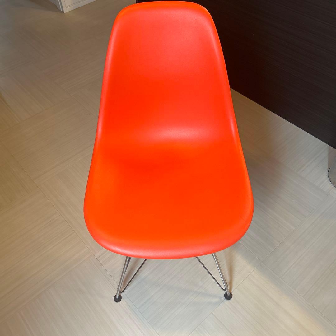 イームズ　DSR オレンジ