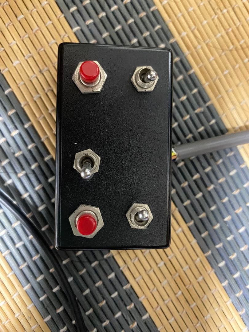 ジャンク品　CRガロ　GARO レッドレクイエム　ライトミドル　パチンコ卓上実機