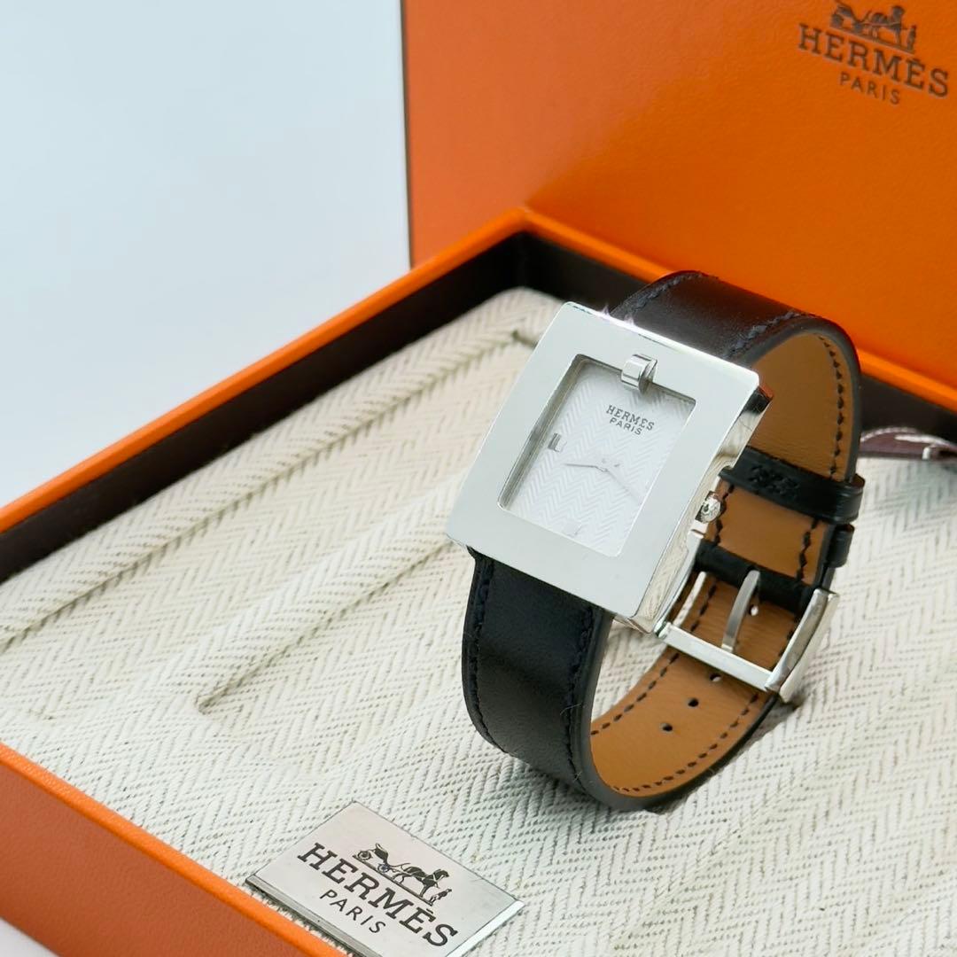 HERMES ベルトウォッチ レディース　腕時計 クォーツ シルバー　保存箱