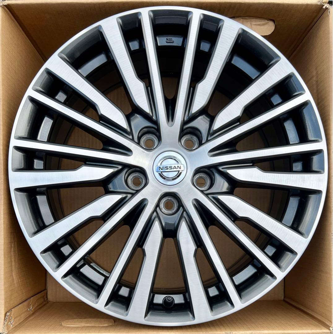 日産　E52 エルグランド 後期 ハイウェイスター　純正ホイール18㌅4本セット