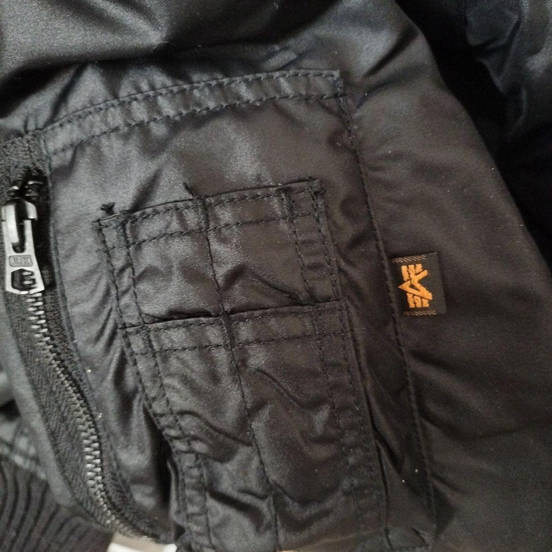 ALPHA INDUSTRIES ブラック　リブジャケット　M　フード付