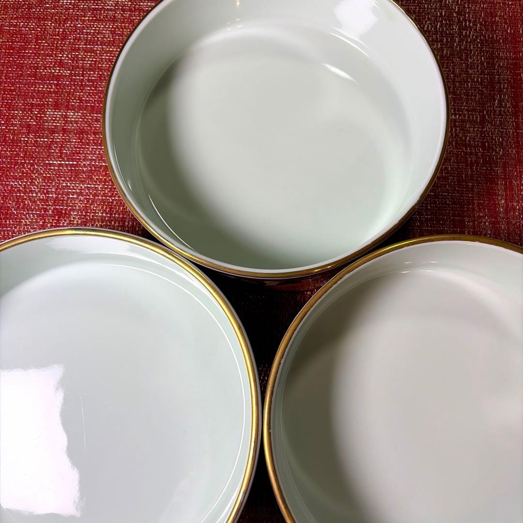 ー有田焼ー 【極美品】 日肥其泉作 昭和年製 極錦金彩古伊万里 陶器三段重