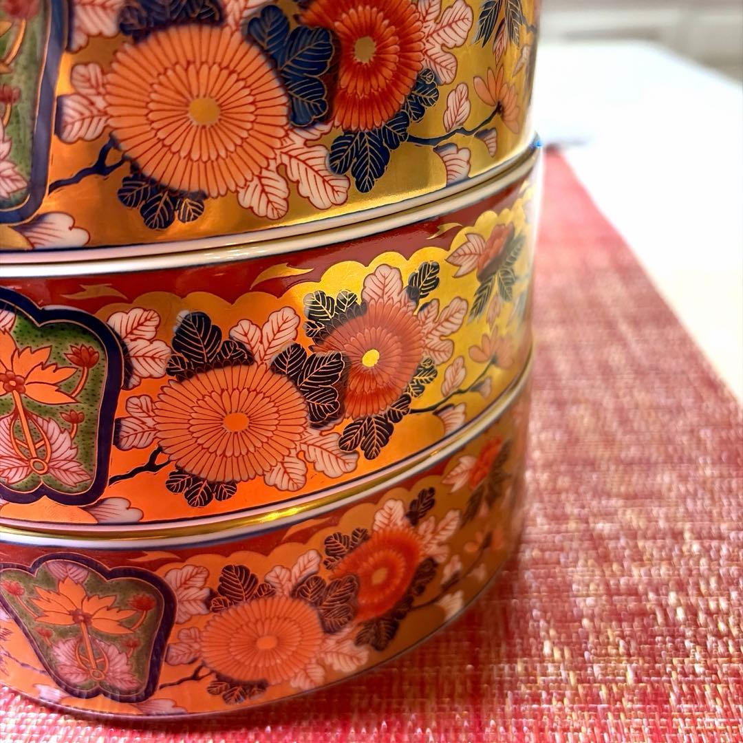 ー有田焼ー 【極美品】 日肥其泉作 昭和年製 極錦金彩古伊万里 陶器三段重