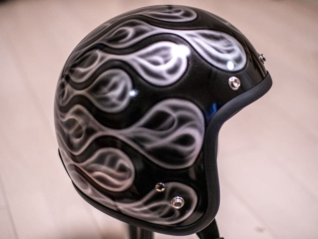 新品未使用　スモール　ジェット　ヘルメット 黒、シルバーフレア