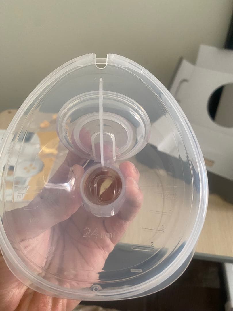 メデラ スイング・マキシ ハンズフリー電動さく乳器 ダブルポンプ