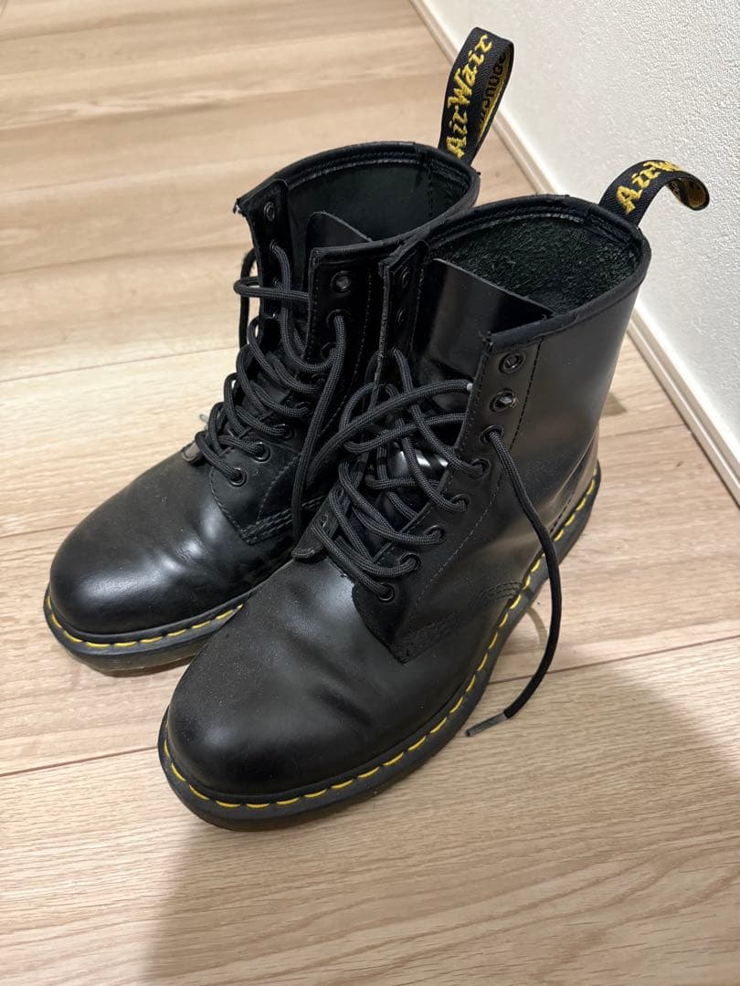 Dr. Martens ドクター マーチン 1460 8 ホールブーツ