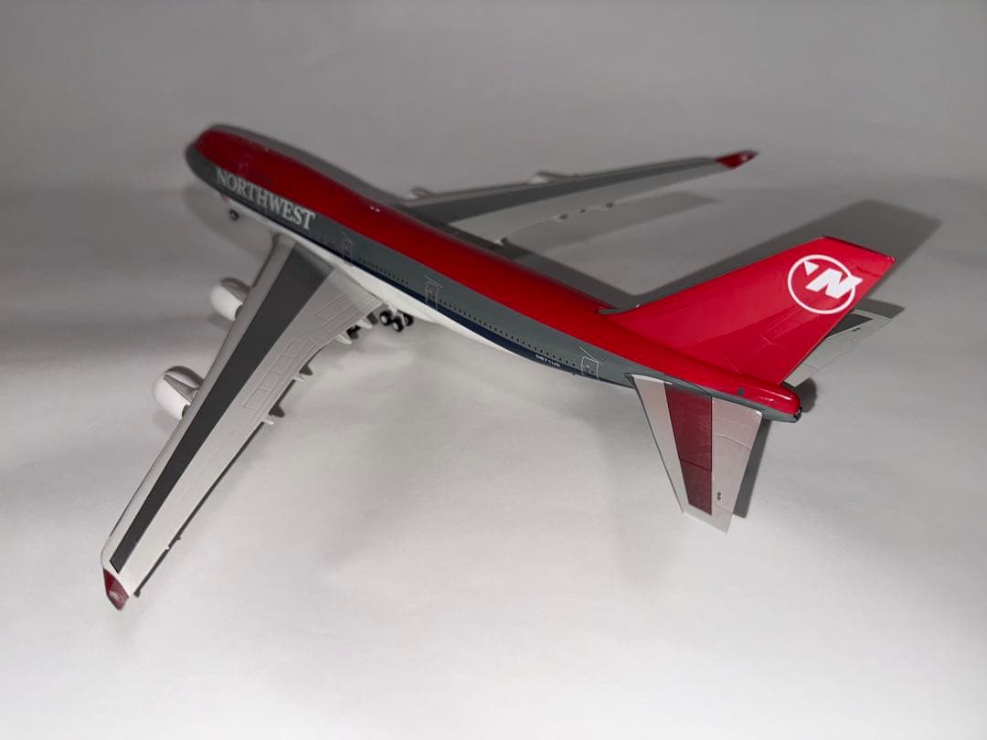 ノースウエスト航空 B747-400 1/200