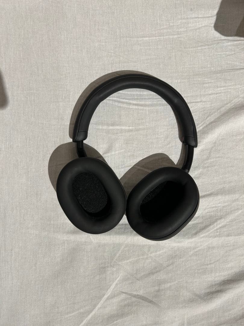 Sony WH-1000XM5 ブラック ケース付き