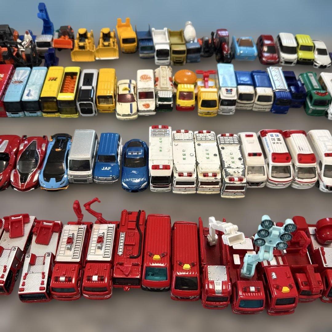 早い者勝ち　トミカ　まとめ売り　150台　レアあり　ロング多数　パトカー　カーズ