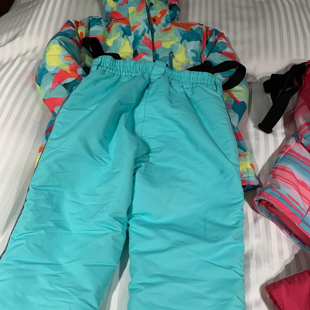 美品一度のみ⭐︎2着まとめ⭐︎140.146双子　スキーウェア　スノーウェア　キッズ