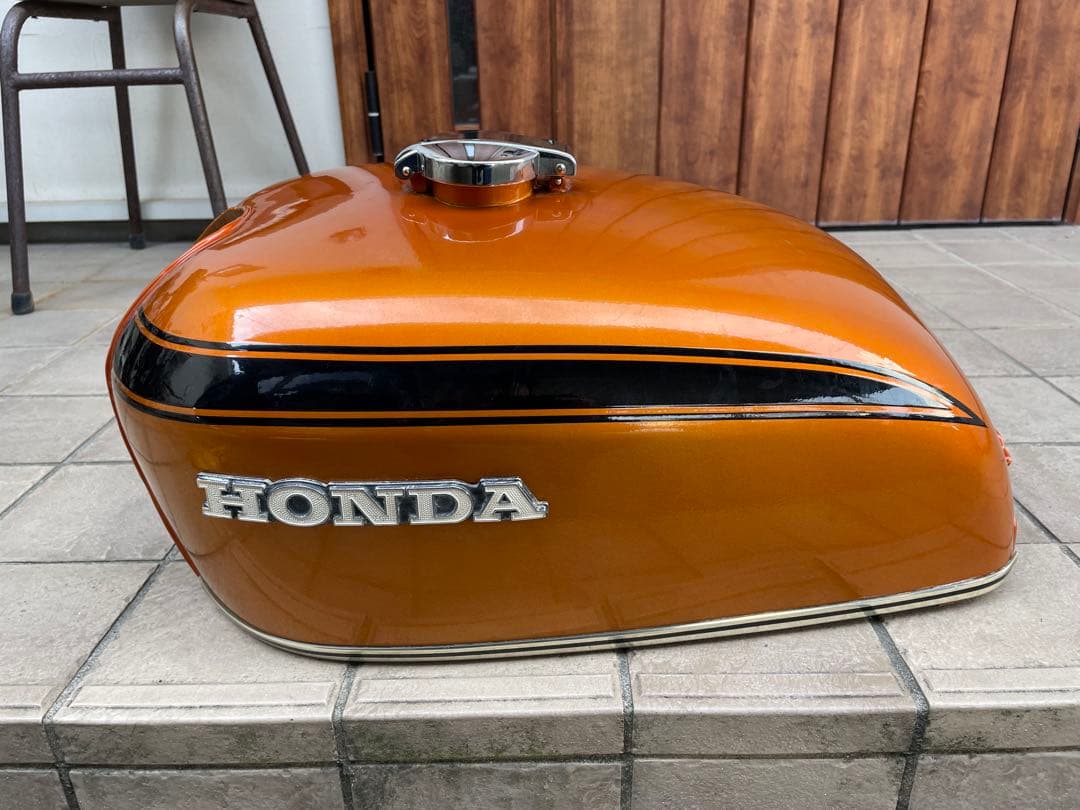 美品⭐︎CB750four HONDA タンク、サイドカバーセット 貴重ゴールド