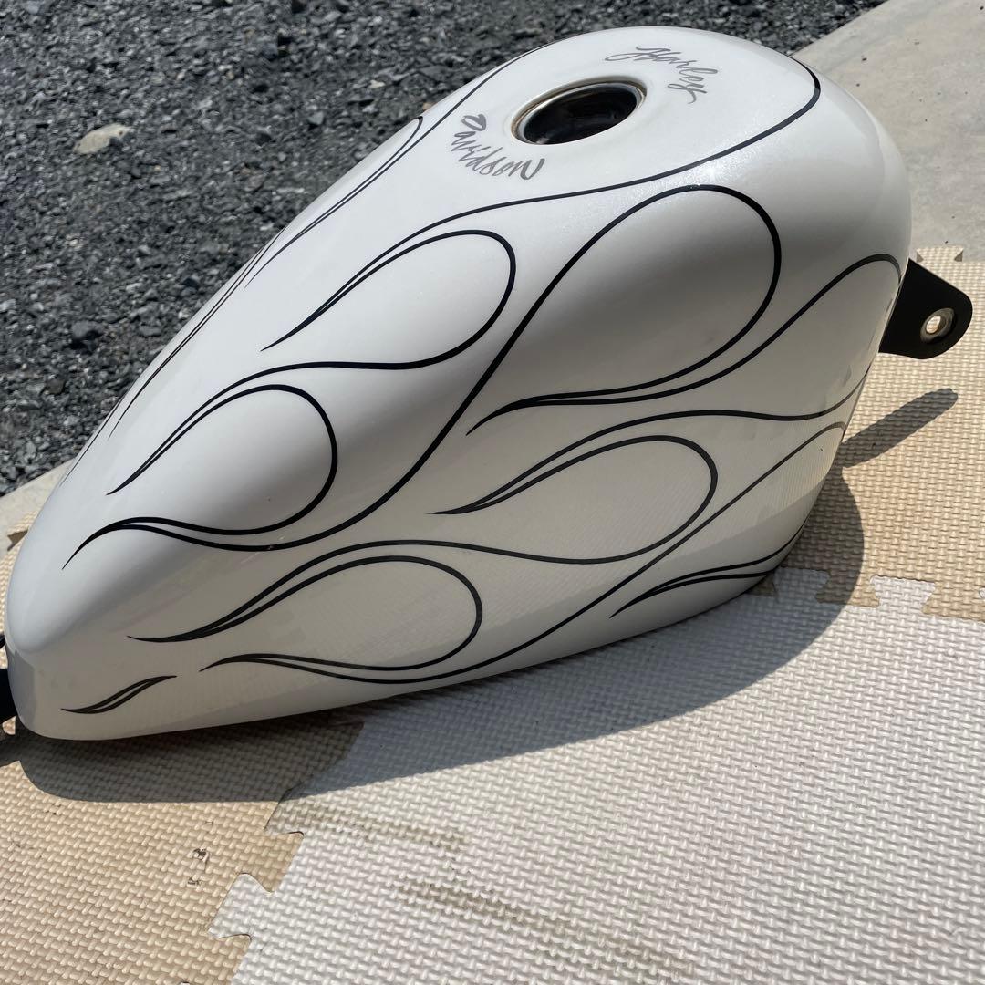 スポーツスター　インジェクション用タンク XL1200V XL1200Xサイズ