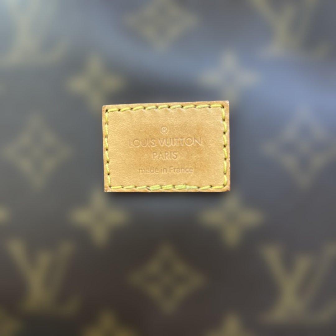 【Louis Vuitton】ソミュール30(ショルダーバック)