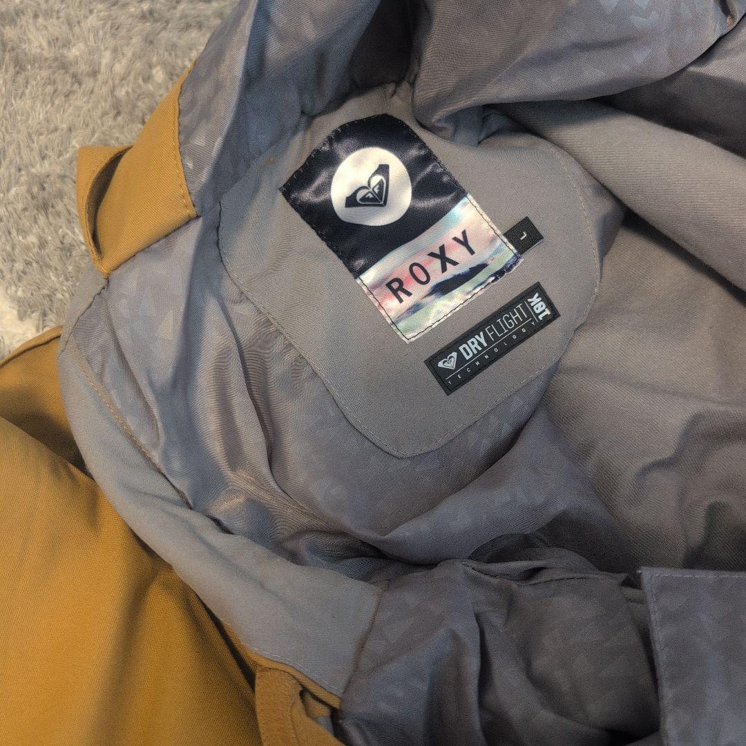 【値下げしました】ROXY スノーボードウェア ベストとパンツセット