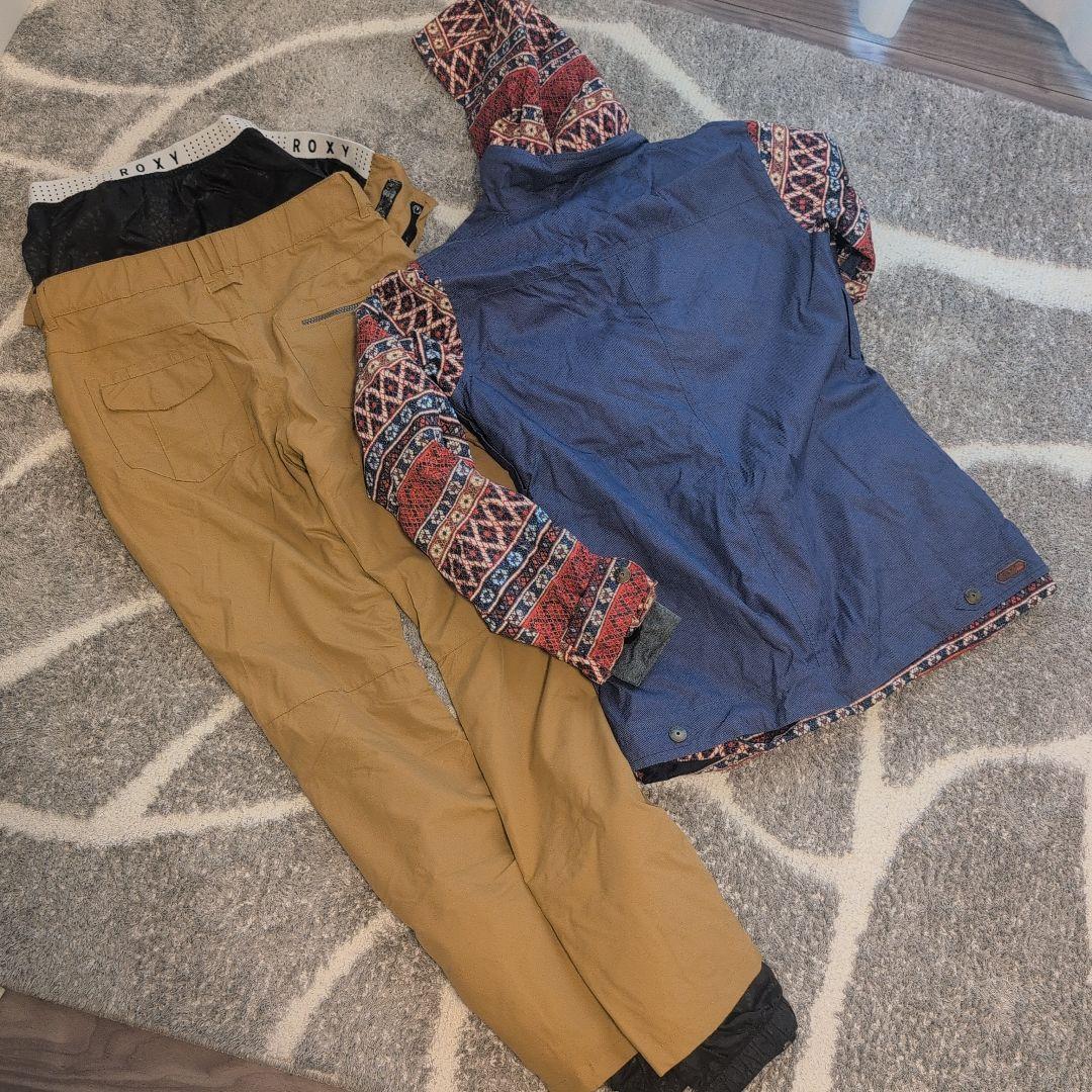 【値下げしました】ROXY スノーボードウェア ベストとパンツセット
