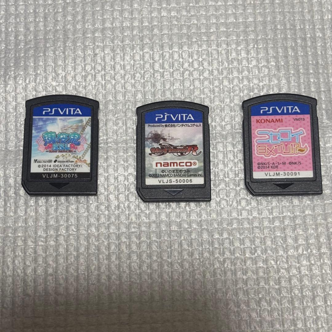 【美品】PSVITA PCH-2000 グレイシャー・ホワイト　ソフト3本付