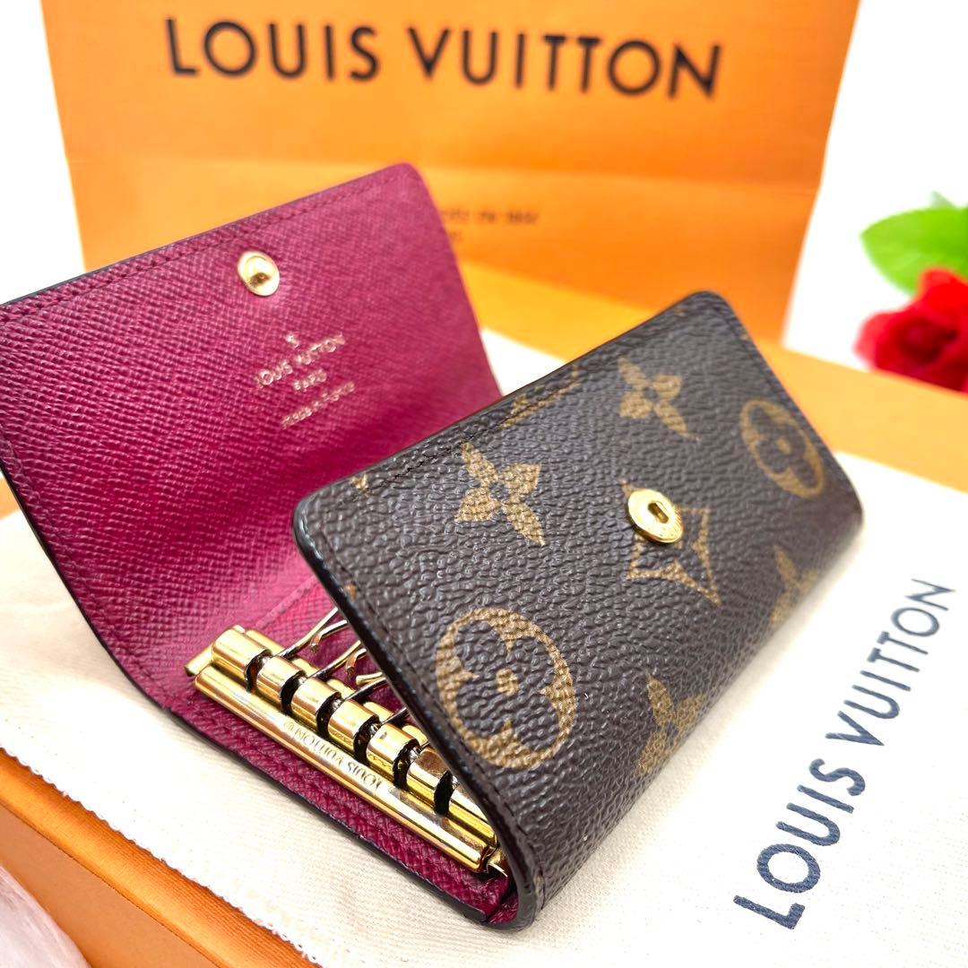 ルイヴィトン モノグラム フューシャ キーケース　キーホルダー 583