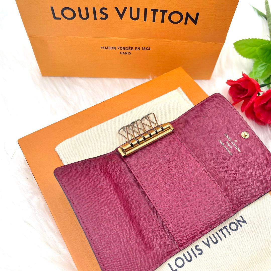 ルイヴィトン モノグラム フューシャ キーケース　キーホルダー 583