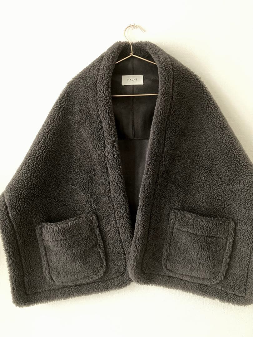 【ほぼ新品 完売品】haunt ボアストール