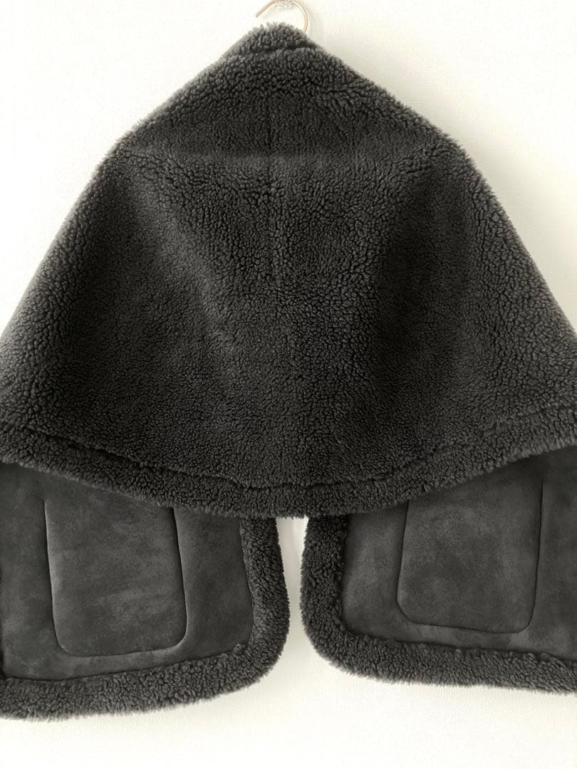 【ほぼ新品 完売品】haunt ボアストール