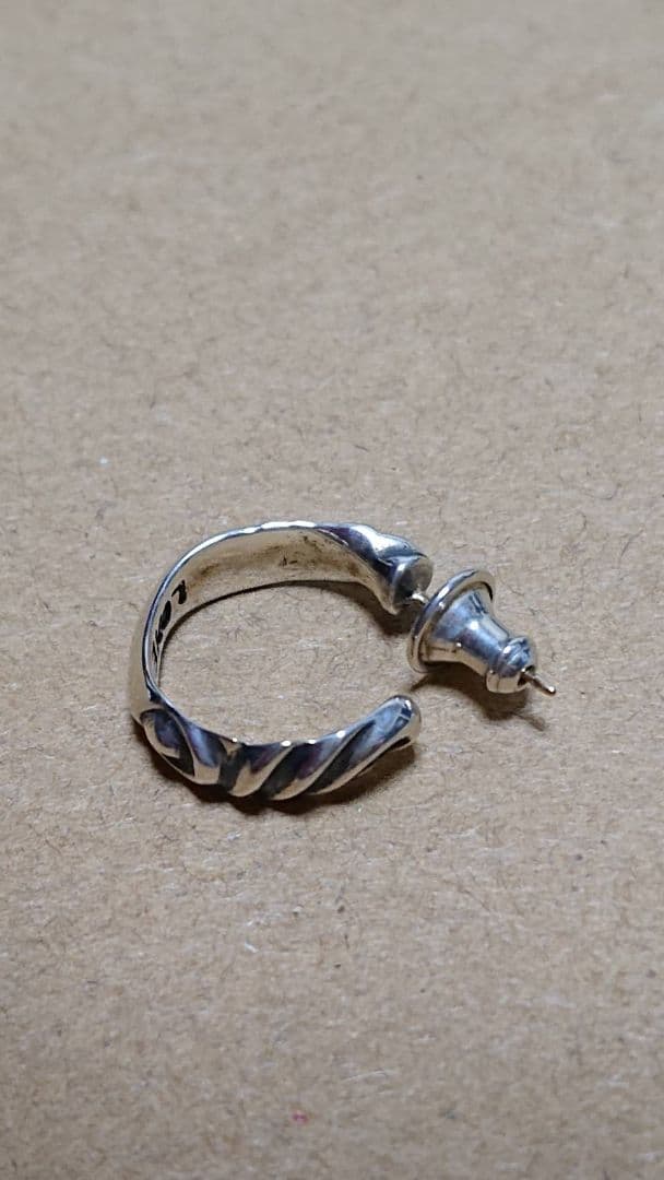 ロンワンズ ピアス 片耳