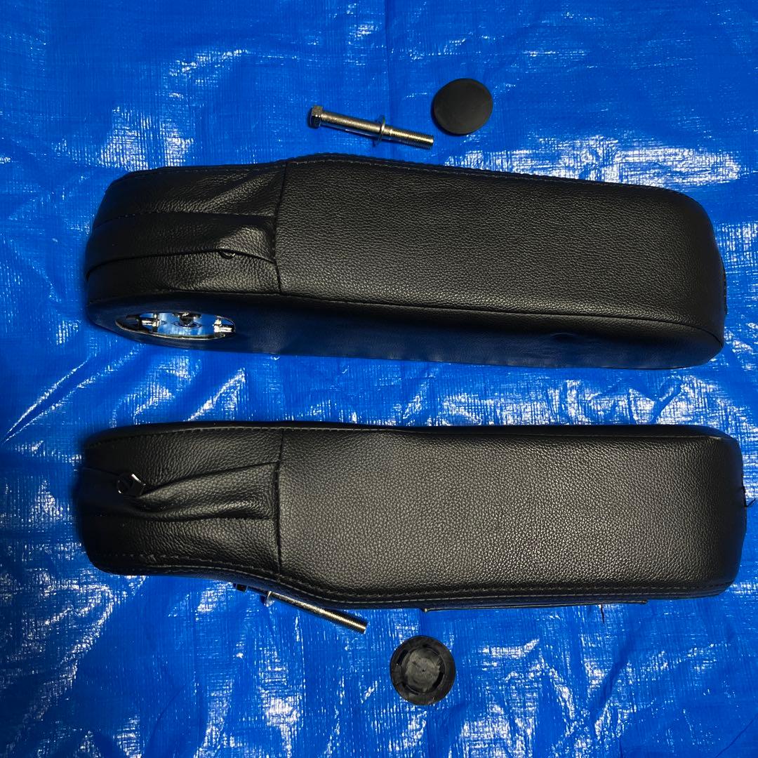 Silk Blaze BIG ARMREST ノア、ヴォクシーワイドアームレスト