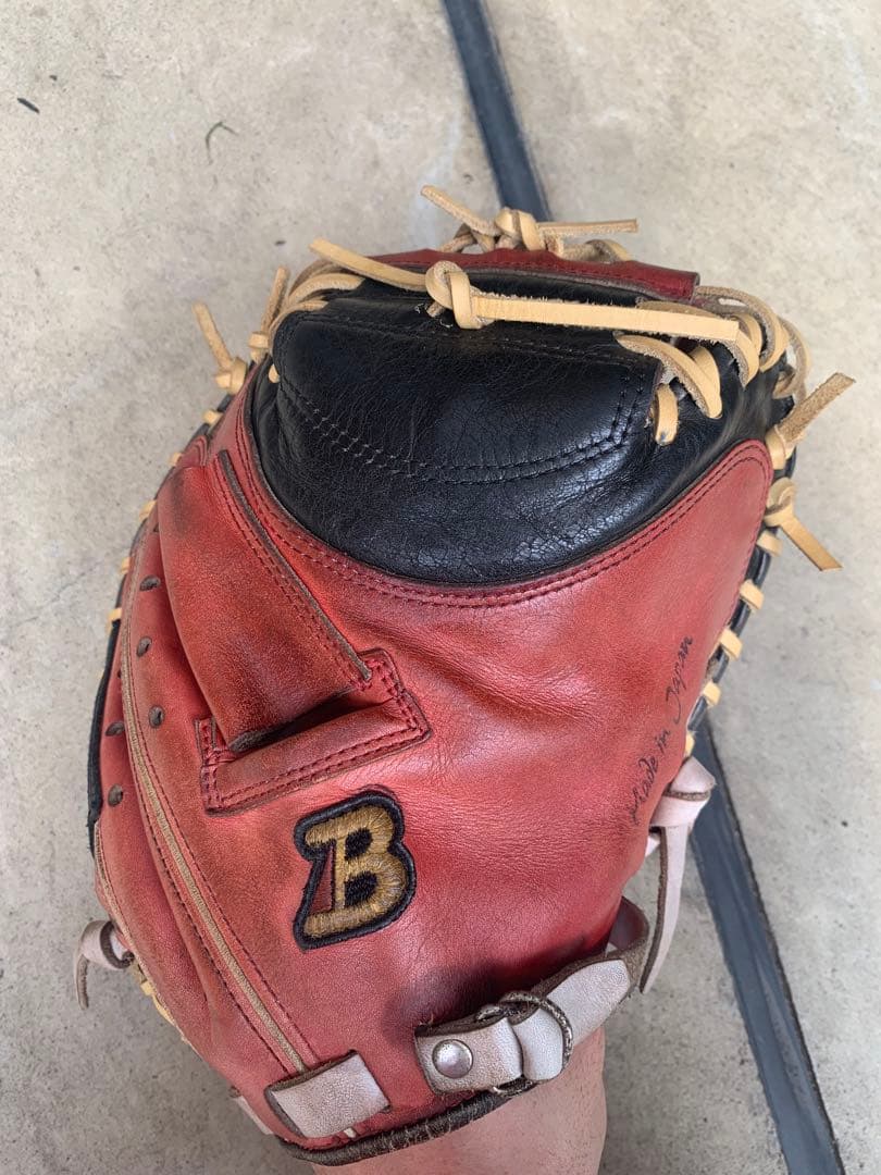 BELGARD ベルガード　軟式グローブ 日本製 赤黒　キャッチャーミット