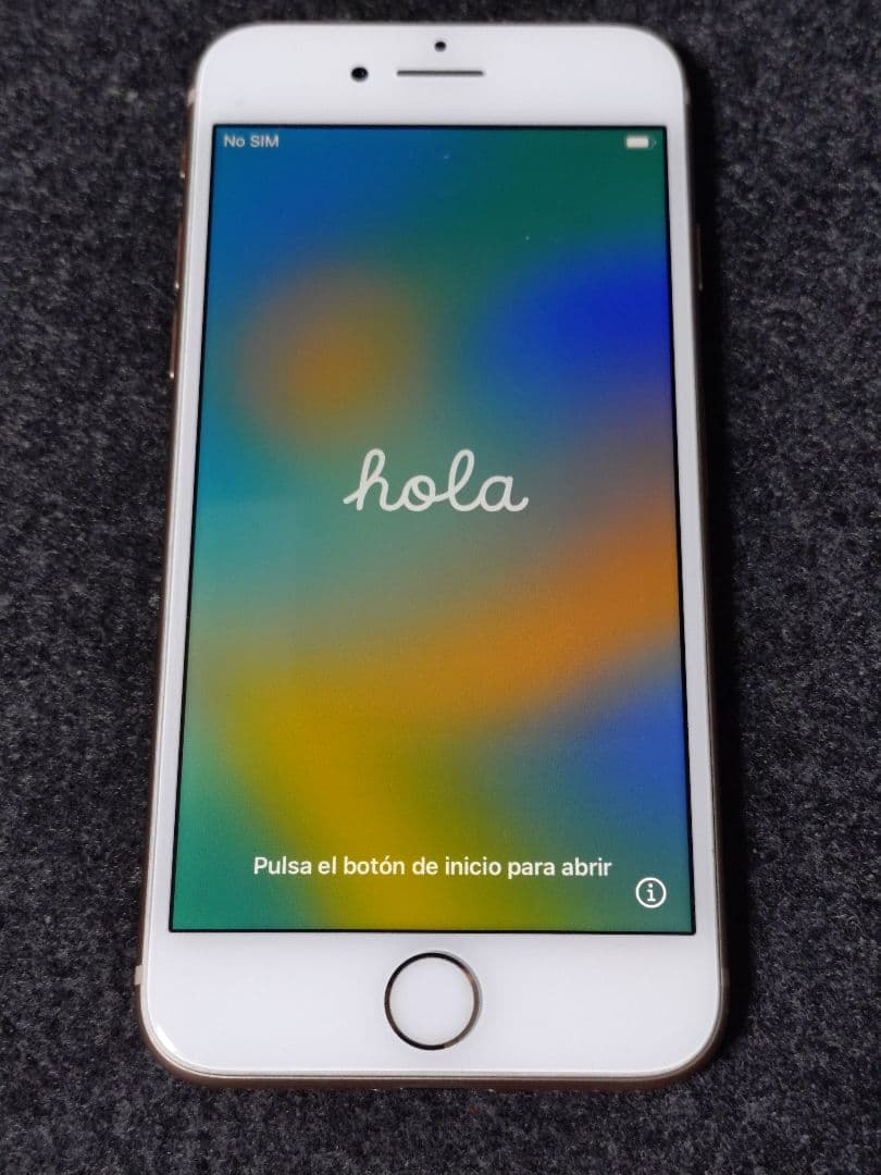 Apple iPhone8 ゴールド