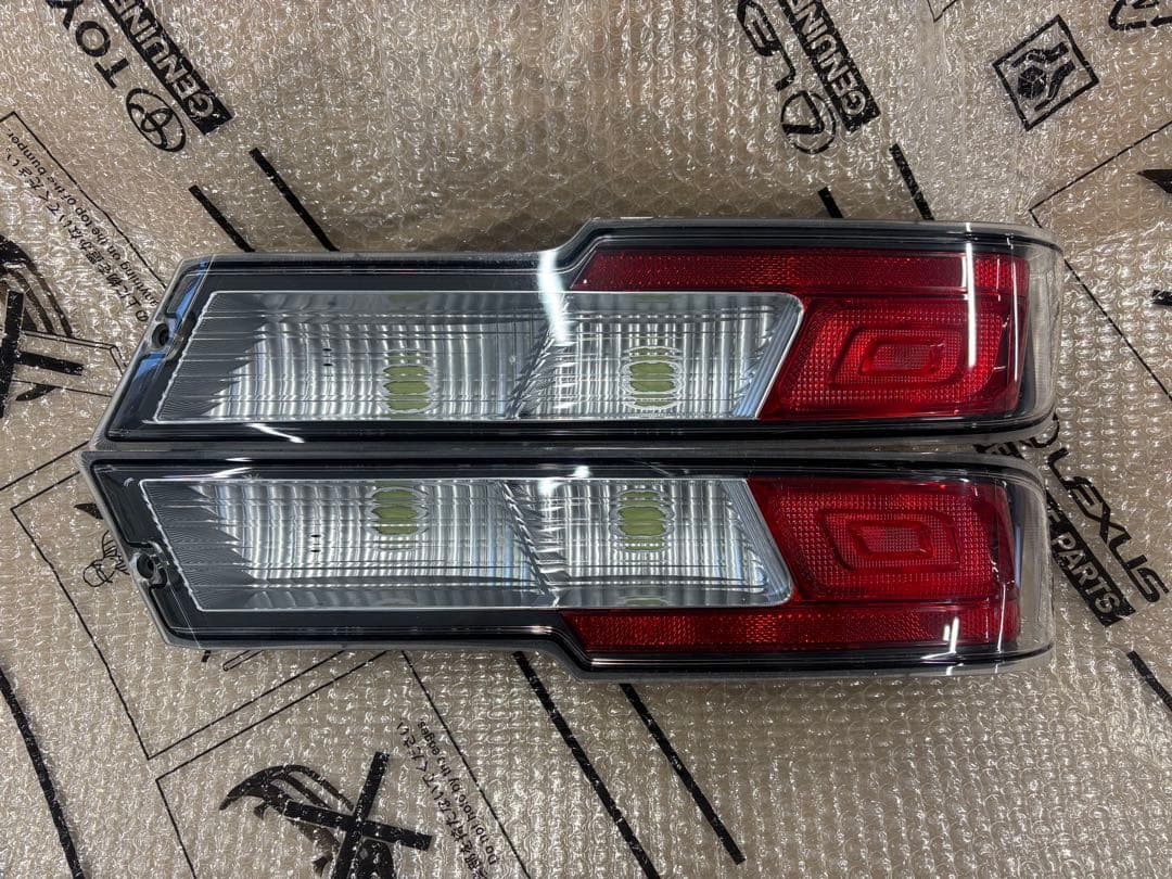 ハイゼット s321v s331v テールランプ左右