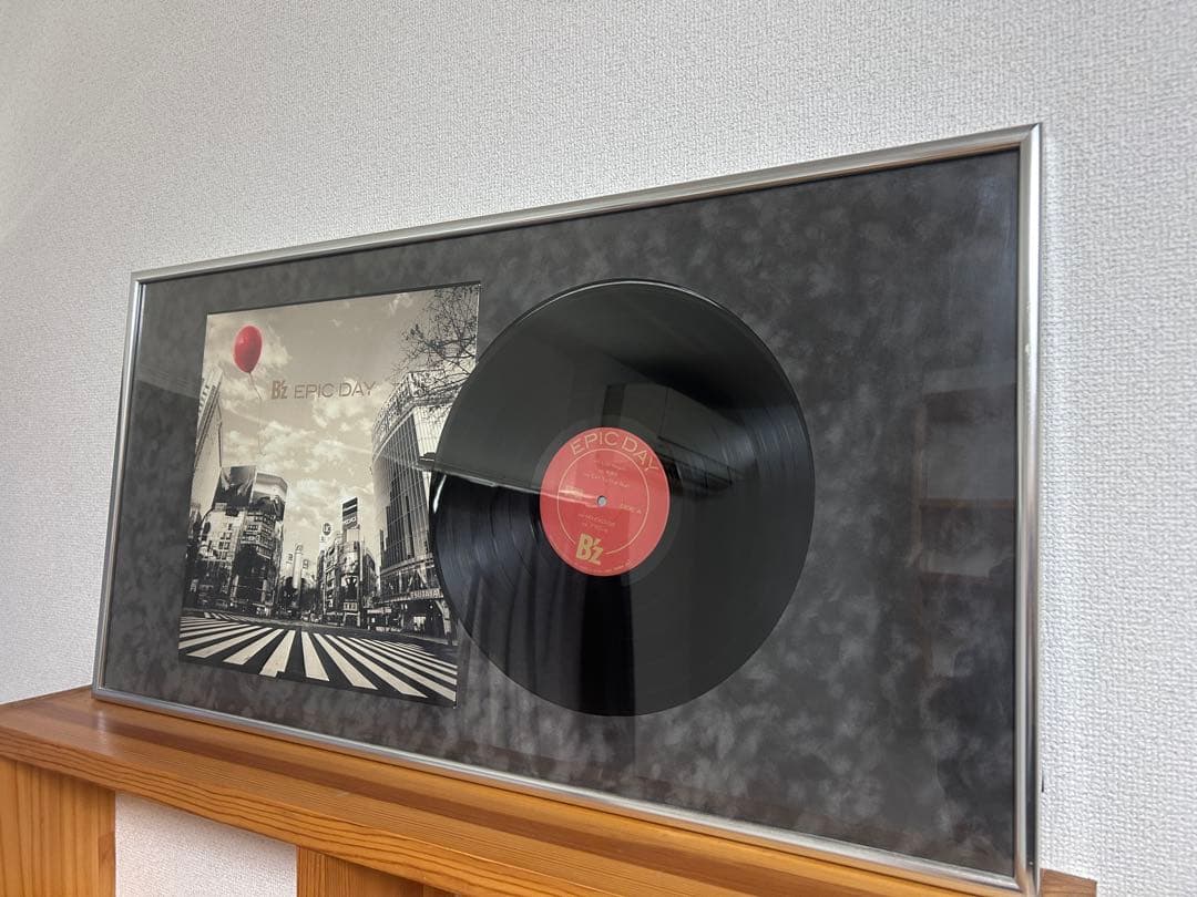B'z EPIC DAY ボックスセット　レコード額縁付き