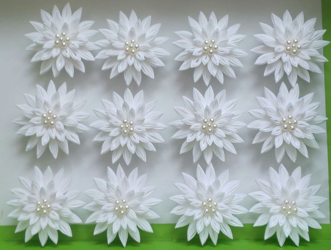 A-297 髪飾り つまみ細工 成人式 結婚式 卒業式 七五三 和装